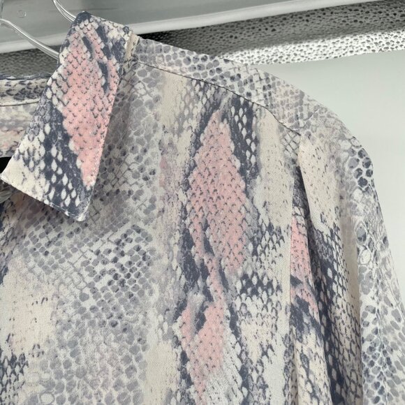 Fifteen Twenty Womens Snake Print Button Up Tunic Top Long Sleeve Medium Sheer - Picture 4 of 8